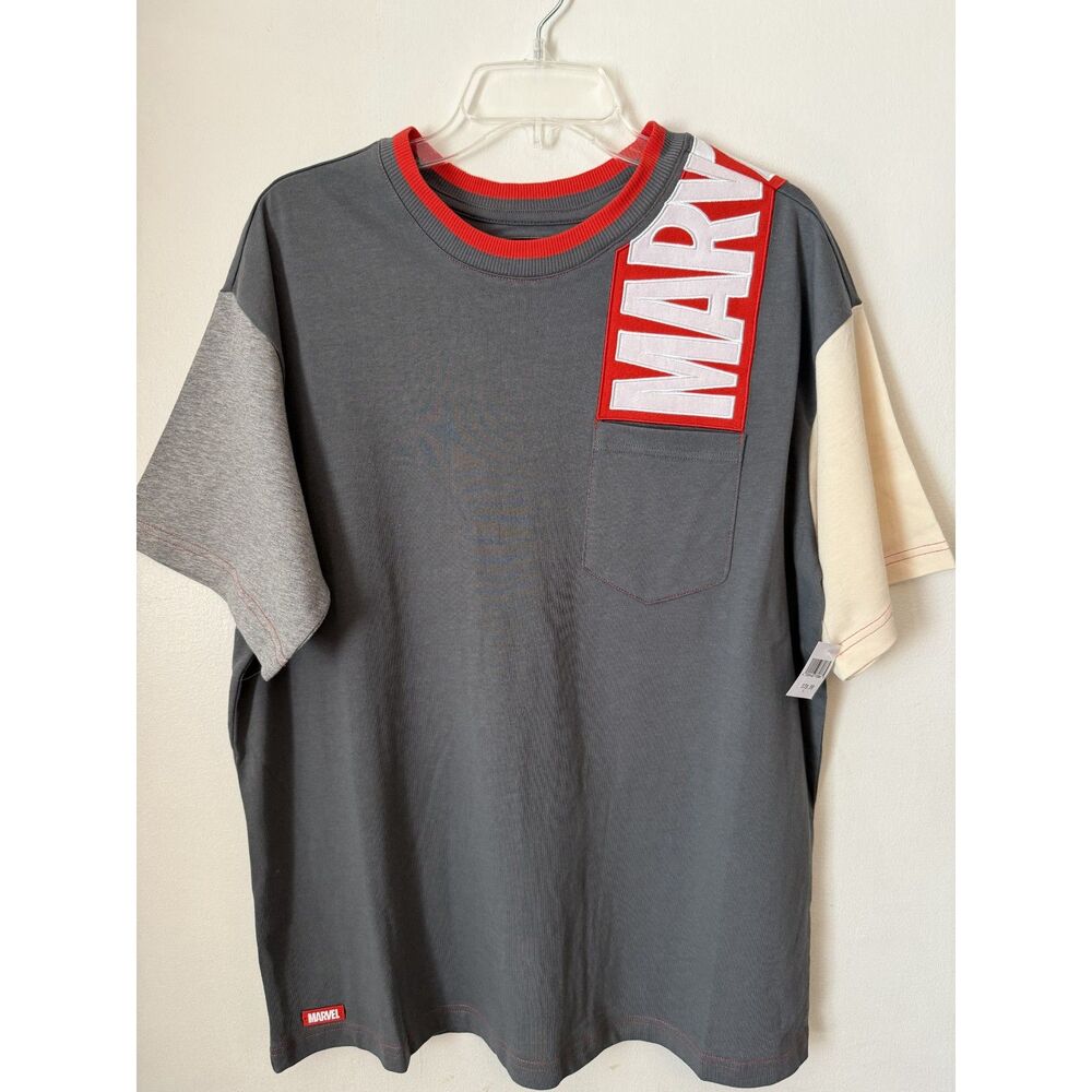 New Marvel Disney Parks Color block Patch T-Shirt Size Large Gray Red Tee
